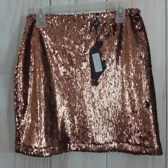 Motel Cherry Tube Sequin Skirt - Picture 4 of 8